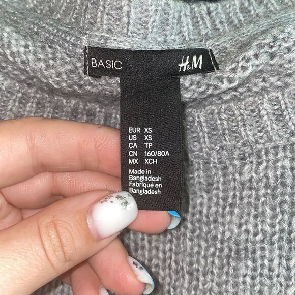 ✨Grey Mohair Blend Crewneck Sweater✨ - Picture 4 of 6